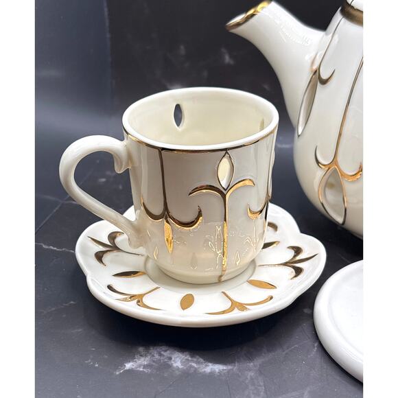 PartyLite ‘Tea For Two’ Votive Candle Holders Teapot & Teacups Set Collectible - Picture 2 of 10